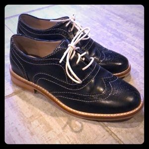 Oxford shoes